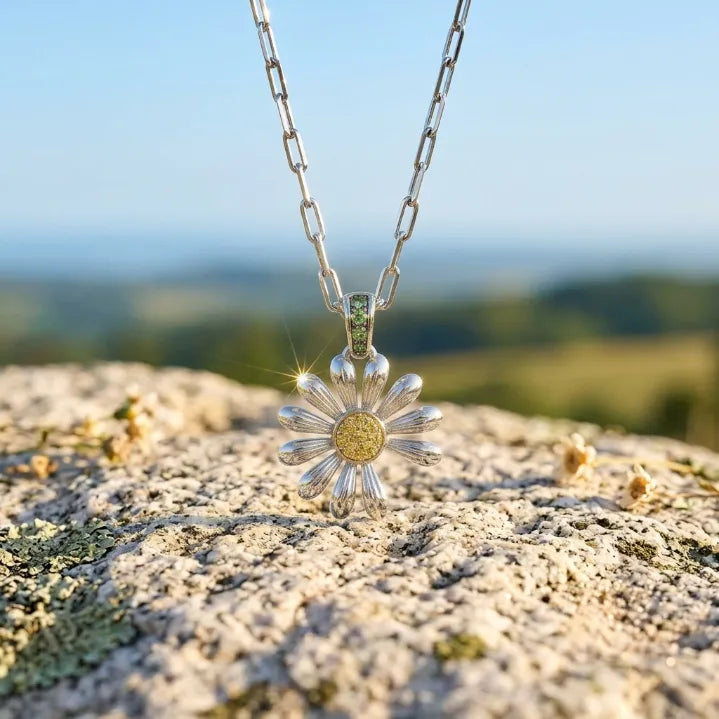 Elevate Your Daily Look — Asymmetric Daisy Pendant Necklace with Gemstone Accents | Last Day Sale 90% OFF🔥